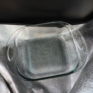 Anchor Hocking 2 Qt Baking Pan
